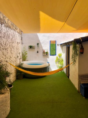 Superbe Studio avec Jacuzzi